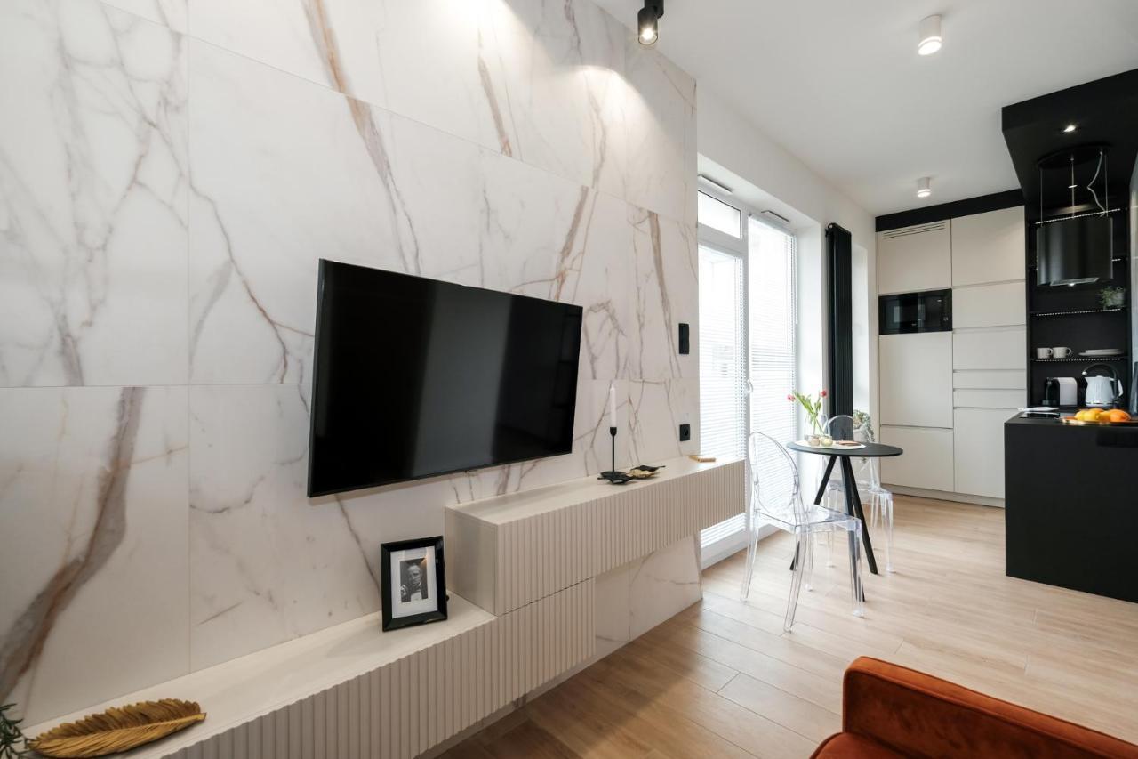 City Mood Apartamenty Lodz Fabryczna 450M Wszystko Nowe Luaran gambar