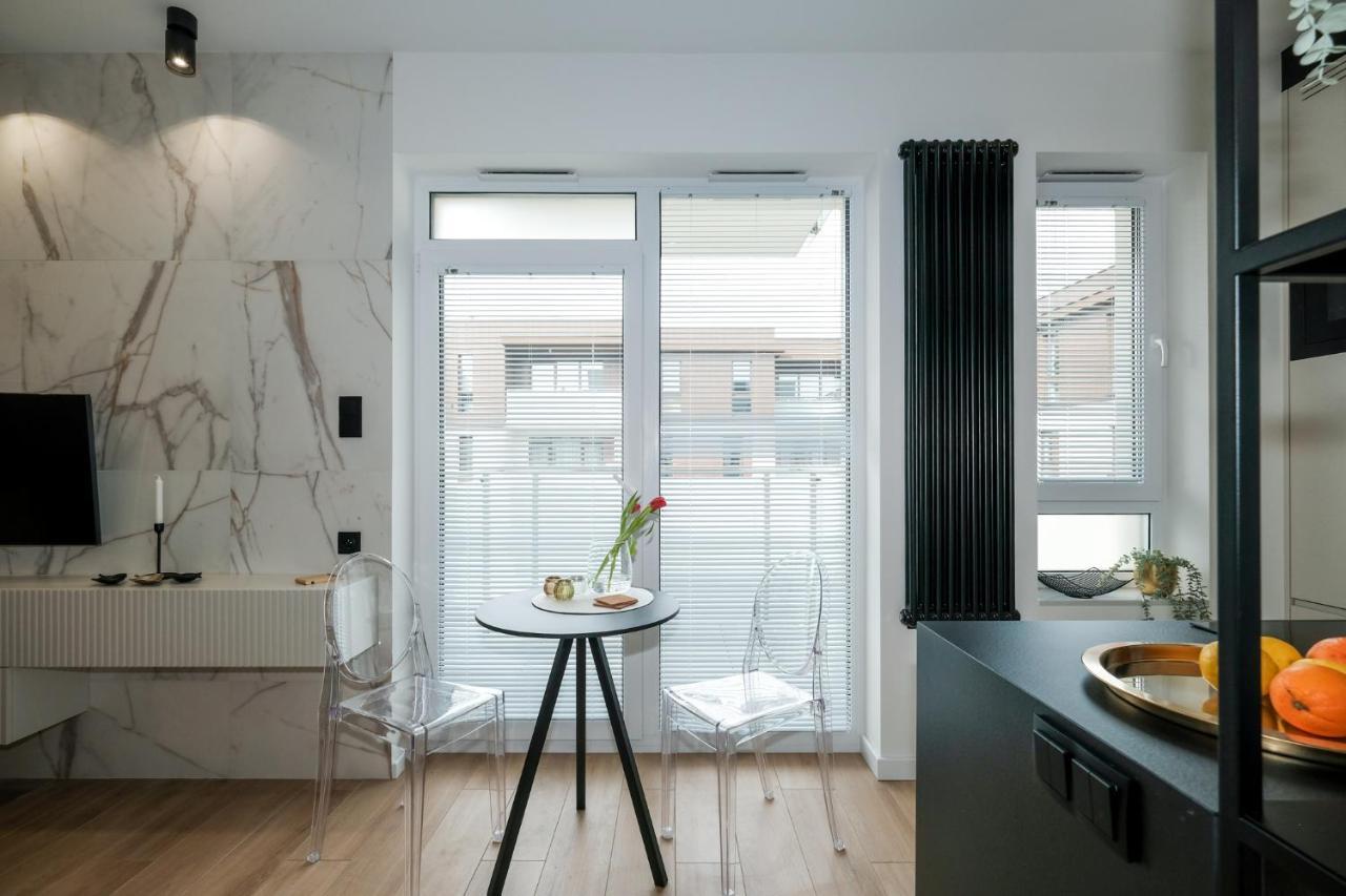 City Mood Apartamenty Lodz Fabryczna 450M Wszystko Nowe Luaran gambar