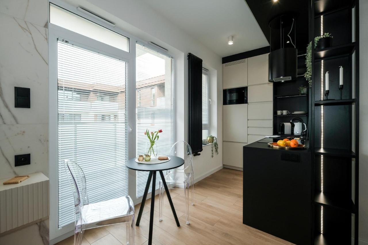 City Mood Apartamenty Lodz Fabryczna 450M Wszystko Nowe Luaran gambar