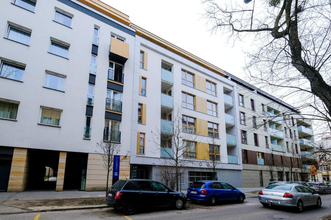 City Mood Apartamenty Lodz Fabryczna 450M Wszystko Nowe Luaran gambar