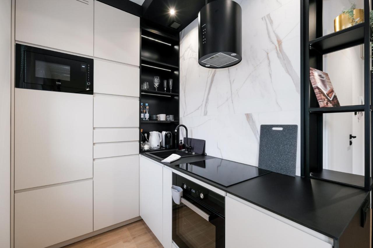 City Mood Apartamenty Lodz Fabryczna 450M Wszystko Nowe Luaran gambar